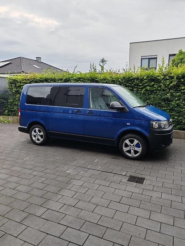 Blau Gebraucht 2011 VW T5 Van | 15.000 € - Bild 1/4