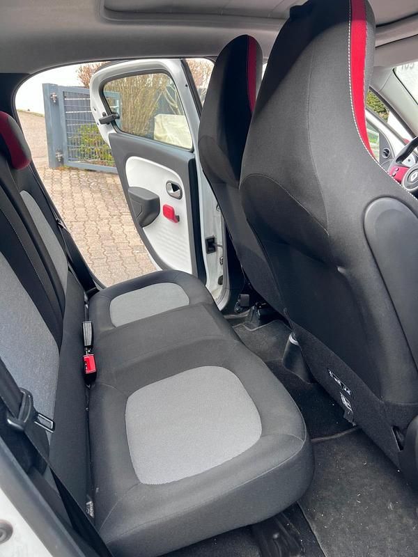 Gebraucht Renault Twingo Liberty 71 PS (52 kW) 2016 Weiß Kleinwagen
