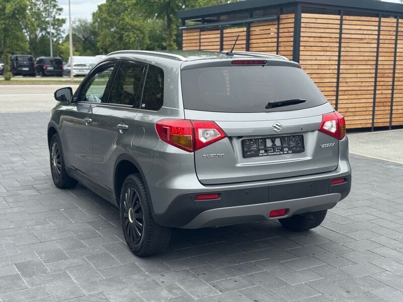 Gebraucht Suzuki Vitara 140 PS (102 kW) 2017 Other SUV