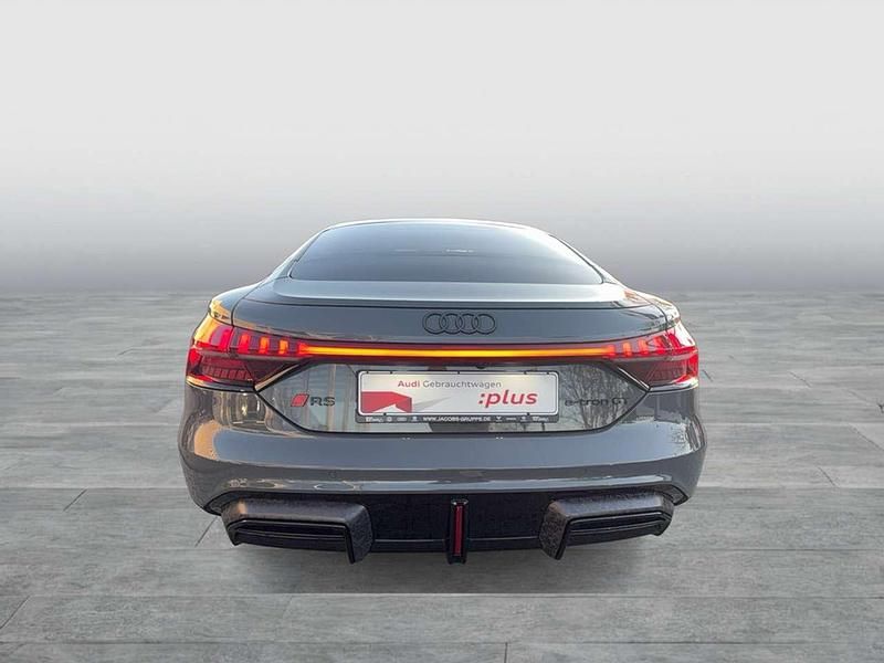 Gebraucht Audi e-tron GT quattro Performance 620 kW (843 PS) 2024 Grau Limousine