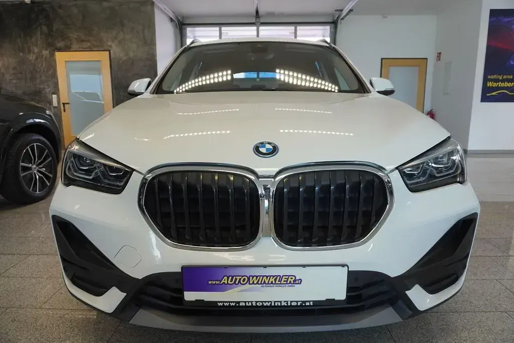 Gebraucht BMW X1 220 PS (161 kW) 2022 Weiß SUV