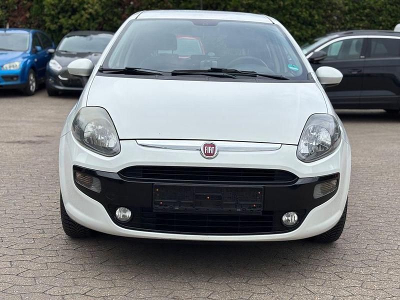 Weiß Gebraucht 2010 Fiat Punto Evo Kleinwagen | 1.599 € (Superpreis) - Bild 1/4
