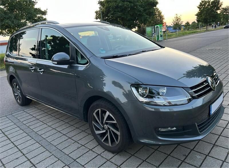 Grau Gebraucht 2019 VW Sharan Join Van / Kleinbus | 21.800 € (Fairer Preis) - Bild 1/4