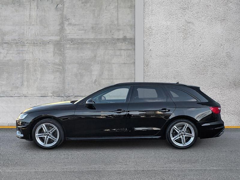 Gebraucht Audi A4 Advanced 150 PS (110 kW) 2023 Außenfarbe: Kombi