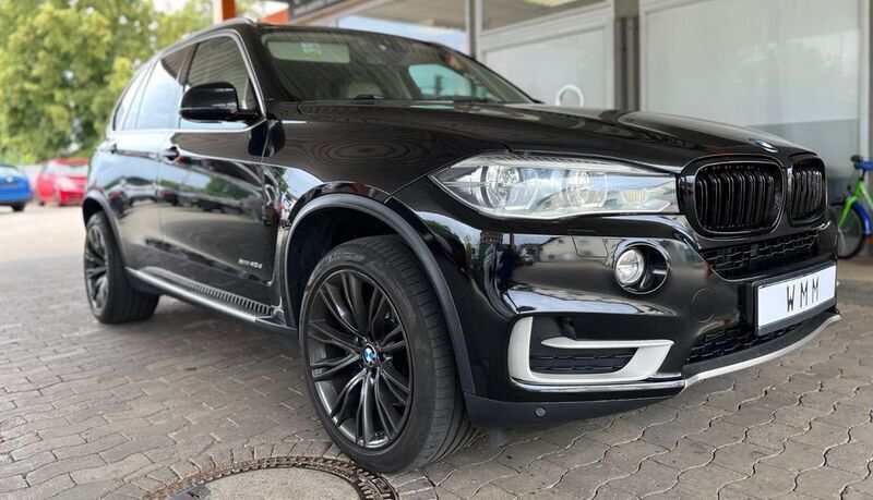 Schwarz Gebraucht 2014 BMW X5 Comfort Edition SUV | 20.900 € (Fairer Preis) - Bild 1/4