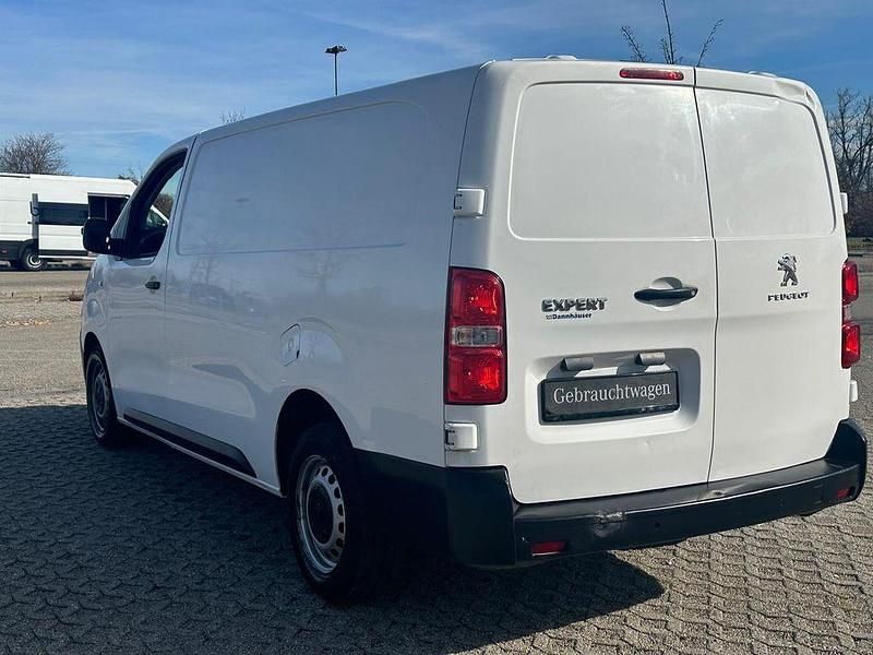 Gebraucht Peugeot Expert Premium 122 PS (89 kW) 2020 Weiß Van