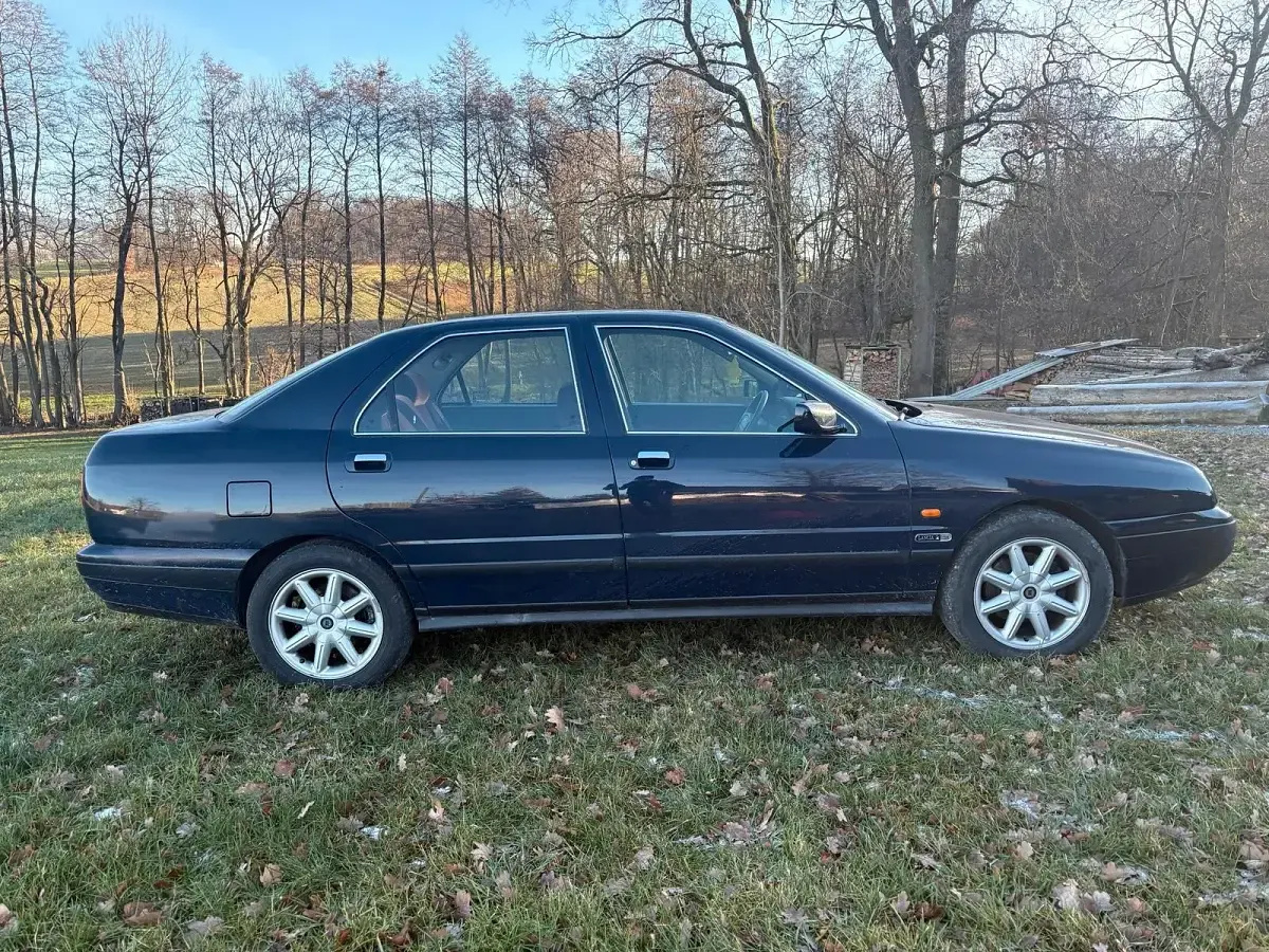 Gebraucht Lancia Kappa 155 PS (114 kW) 1998 Blau Limousine