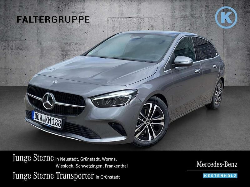 Lack mountaingrau Gebraucht 2024 Mercedes B200 Progressive Van / Kleinbus | 36.220 € (Teuer) - Bild 1/4