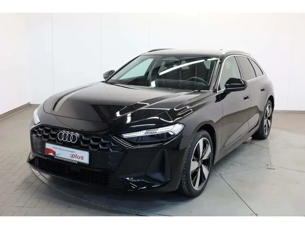 Gebraucht Audi A5 Sport 204 PS (150 kW) 2025 Schwarz Kombi