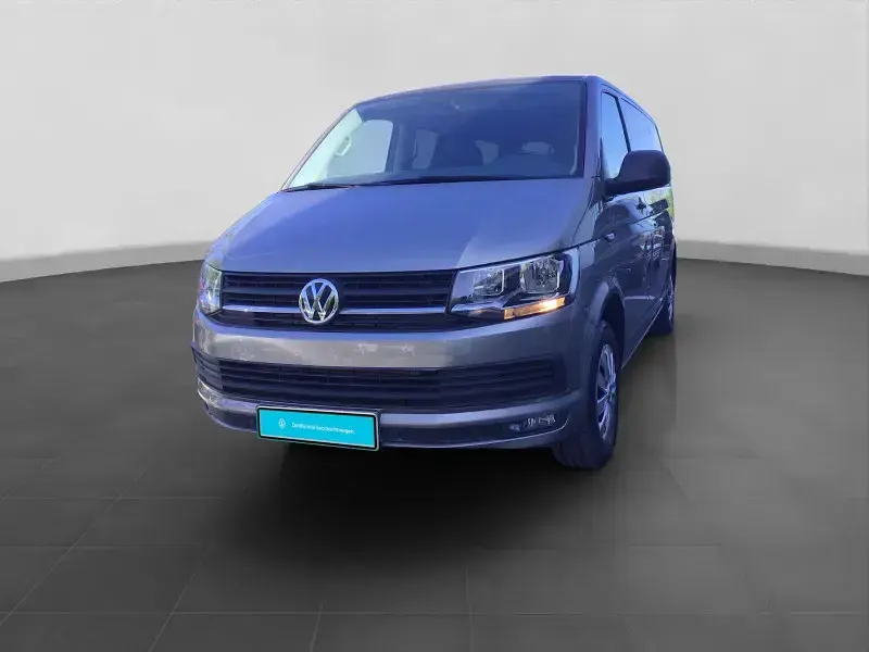 Gebraucht VW Multivan 150 PS (110 kW) 2018 Beige Van / Kleinbus