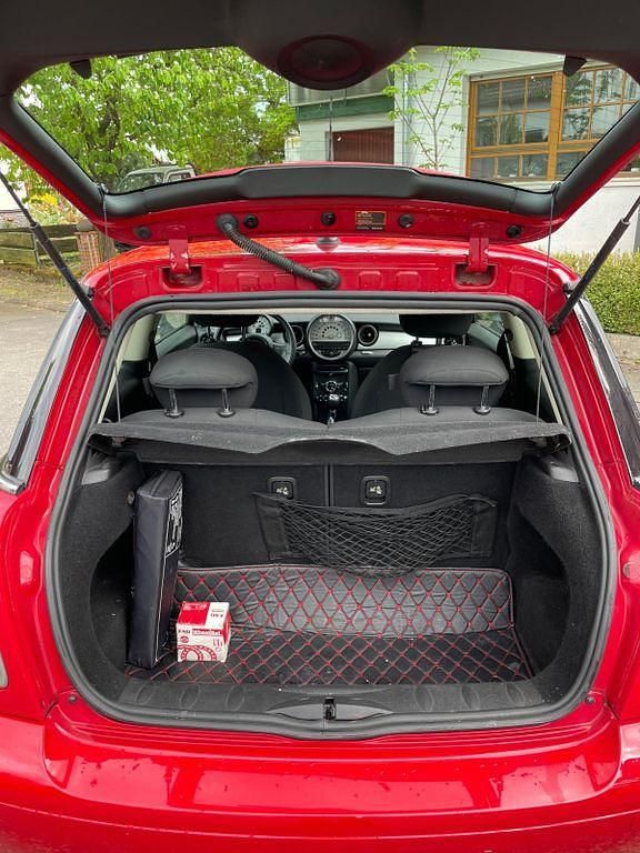 Gebraucht Mini ONE 75 PS (55 kW) 2012 Rot Kleinwagen