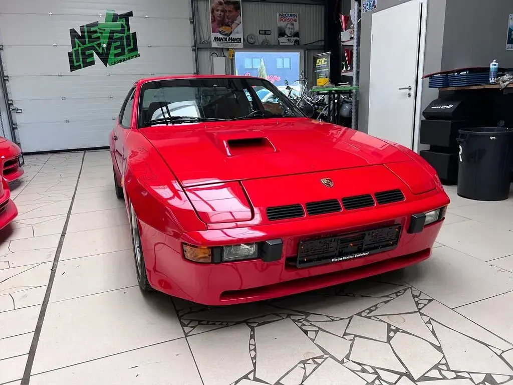 Gebraucht Porsche 924 Carrera GT 209 PS (153 kW) 1981 Rot Coupé