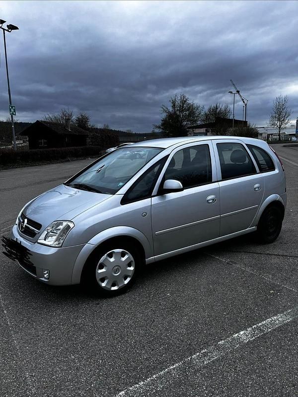 Gebraucht Opel Meriva 110 PS (80 kW) 2006 Silber Van / Kleinbus