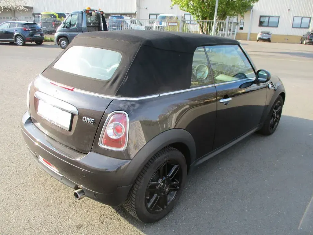Gebraucht Mini Cooper Cabriolet 98 PS (72 kW) 2016 Schwarz Cabrio