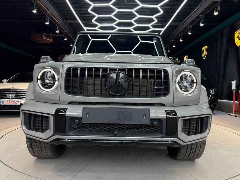 Neu Mercedes G63 AMG AMG 585 PS (430 kW) 2025 Grau SUV