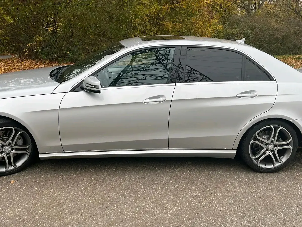 Gebraucht Mercedes E350 306 PS (225 kW) 2015 Silber Limousine