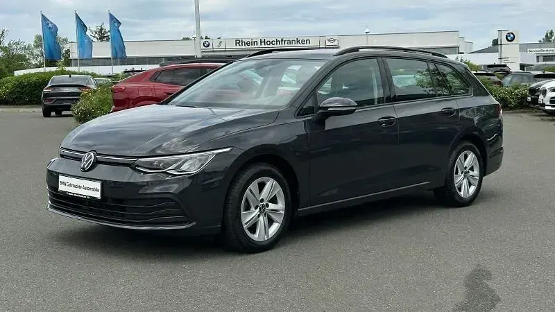Gebraucht VW Golf VIII Life 131 PS (96 kW) 2023 Grau Kombi