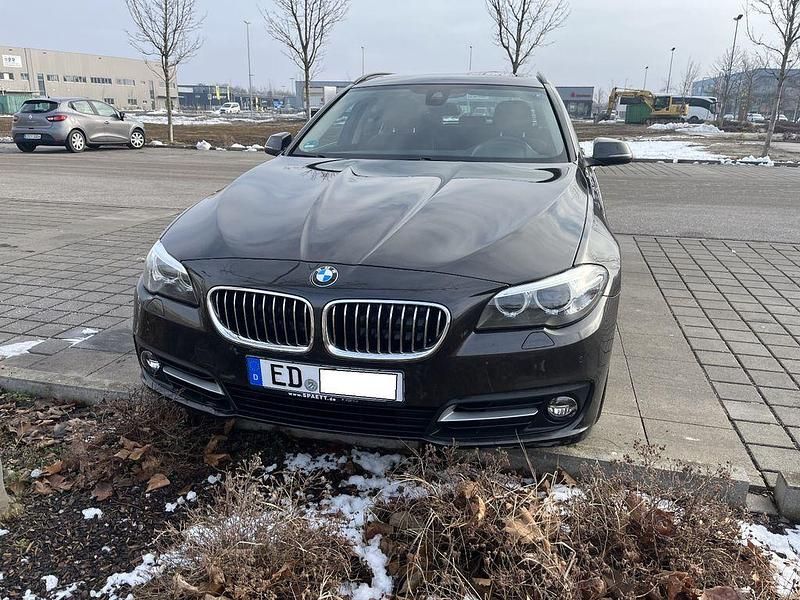 Gebraucht BMW 520 184 PS (135 kW) 2014 Braun Kombi