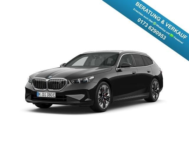 Schwarz Neu 2025 BMW i5 Performance Kombi | 92.610 € - Bild 1/4