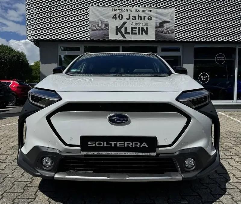 Plat.white prl. mica Gebraucht 2023 Subaru Solterra Platinum SUV | 39.900 € (Etwas zu teuer) - Bild 1/4