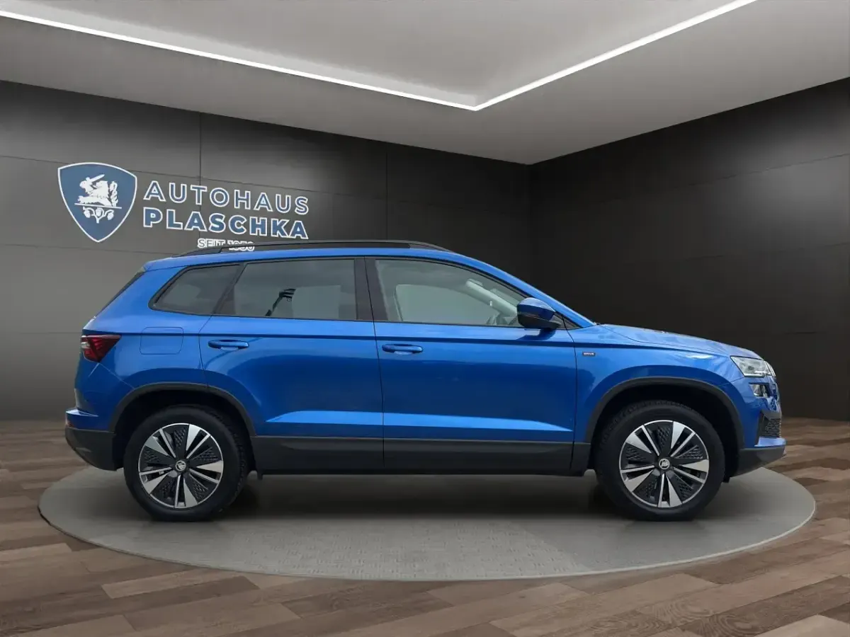 Gebraucht Skoda Karoq Drive 116 PS (85 kW) 2024 Raceblau SUV