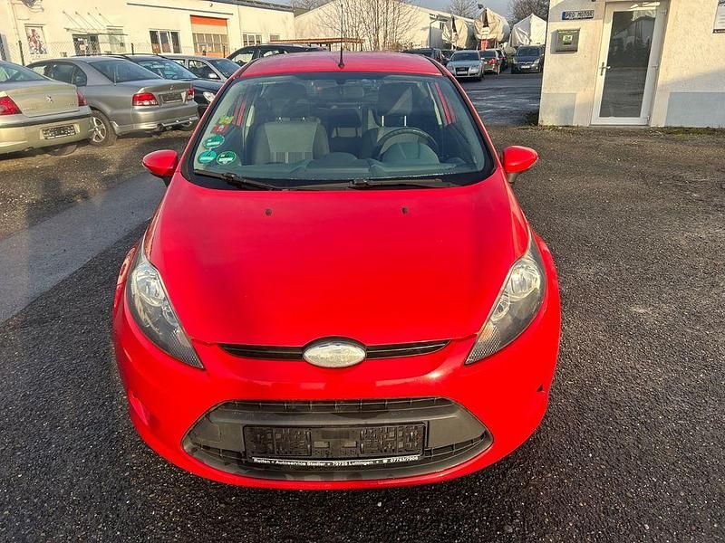 Gebraucht Ford Fiesta Trend 82 PS (60 kW) 2009 Rot Kleinwagen