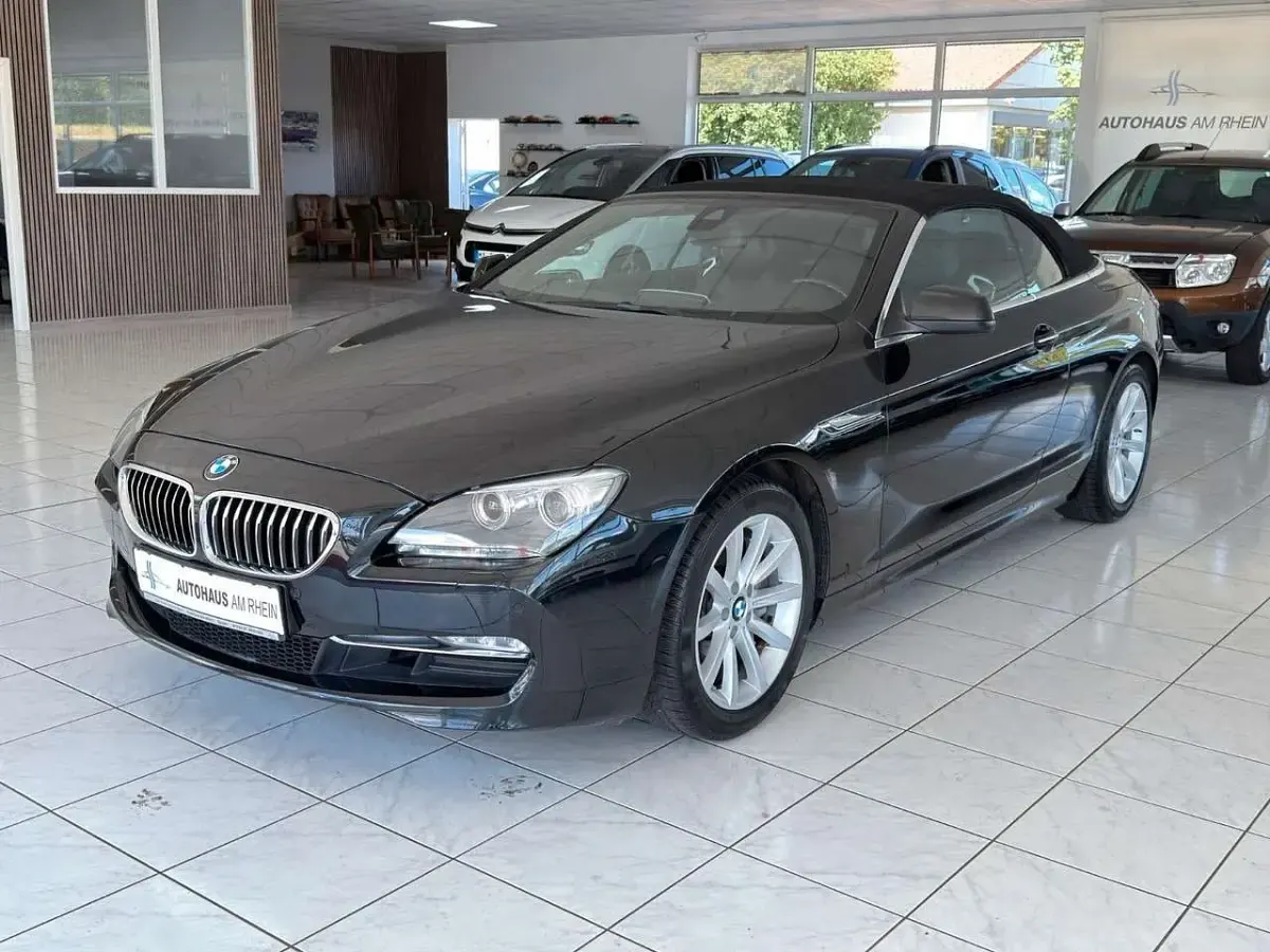 Gebraucht BMW 640 Cabriolet 313 PS (230 kW) 2014 Saphirschwarz Cabrio