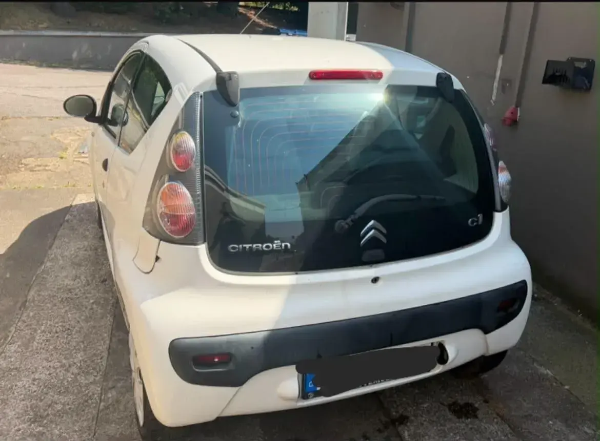 Gebraucht Citroën C1 68 PS (50 kW) 2012 Weiß Kleinwagen