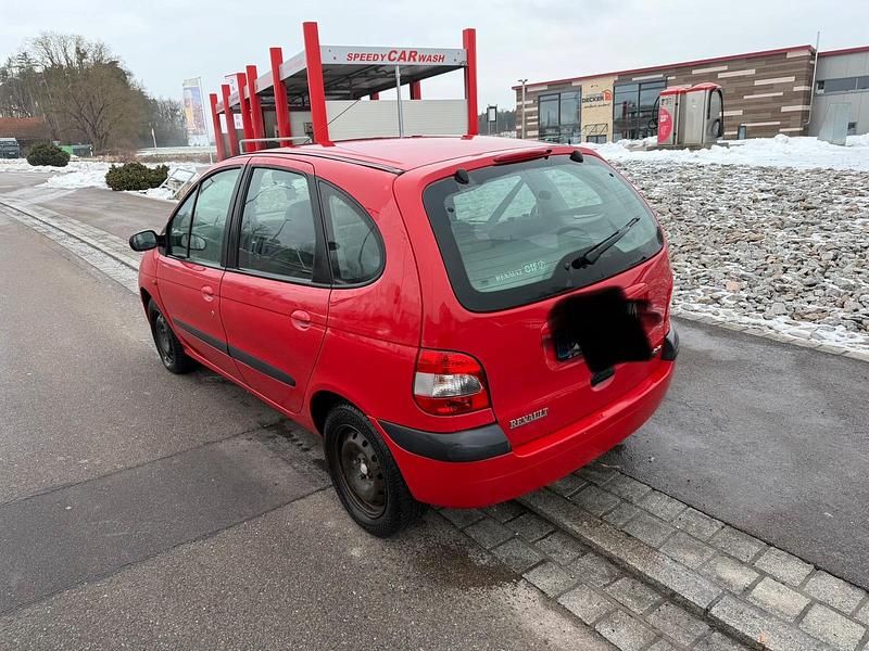 Gebraucht Renault Scénic 116 PS (85 kW) 2002 Rot Van / Kleinbus