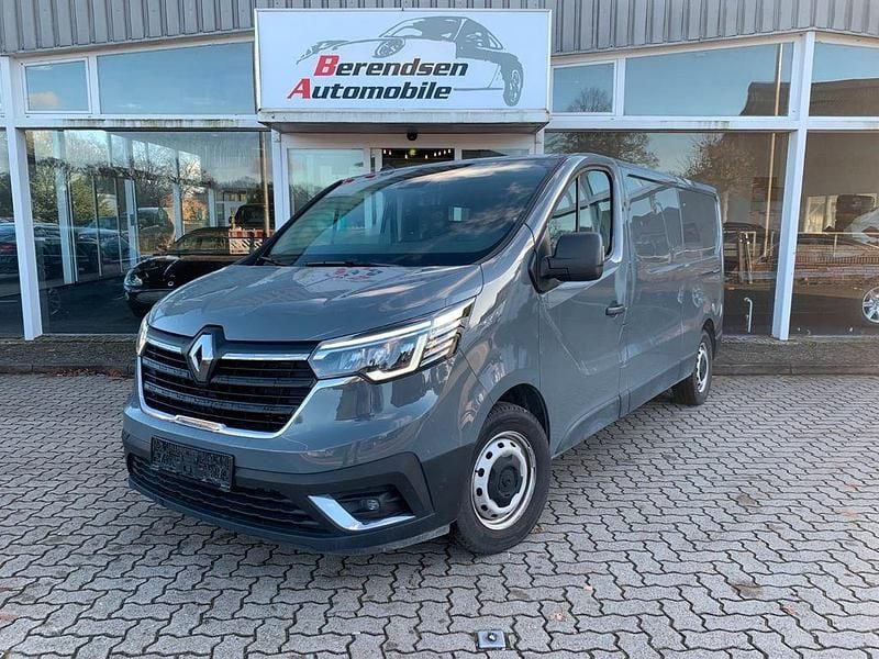 Gebraucht Renault Trafic Komfort 150 PS (110 kW) 2022 Grau Van / Kleinbus