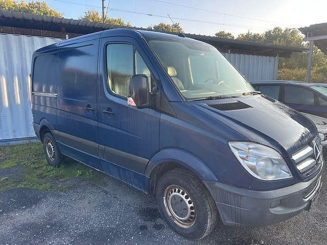 Blau Gebraucht 2010 Mercedes Sprinter Van | 7.700 € - Bild 1/4