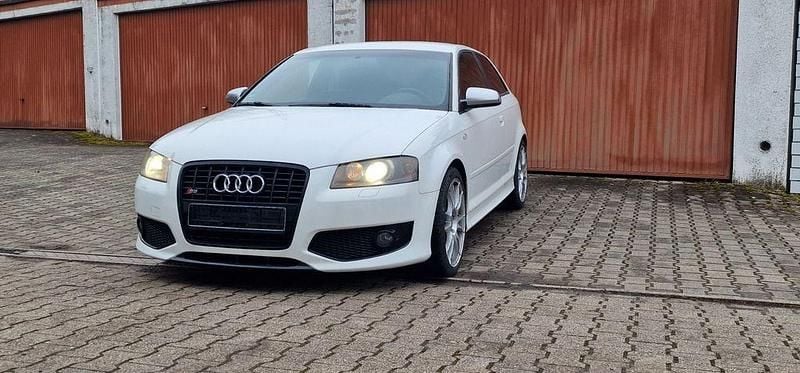 Gebraucht Audi S3 Sport 367 PS (269 kW) 2006 Weiß Kleinwagen