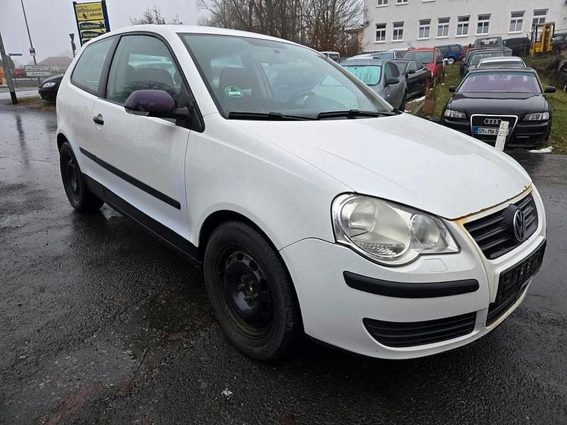 Gebraucht VW Polo 54 PS (39 kW) 2006 Weiß Limousine