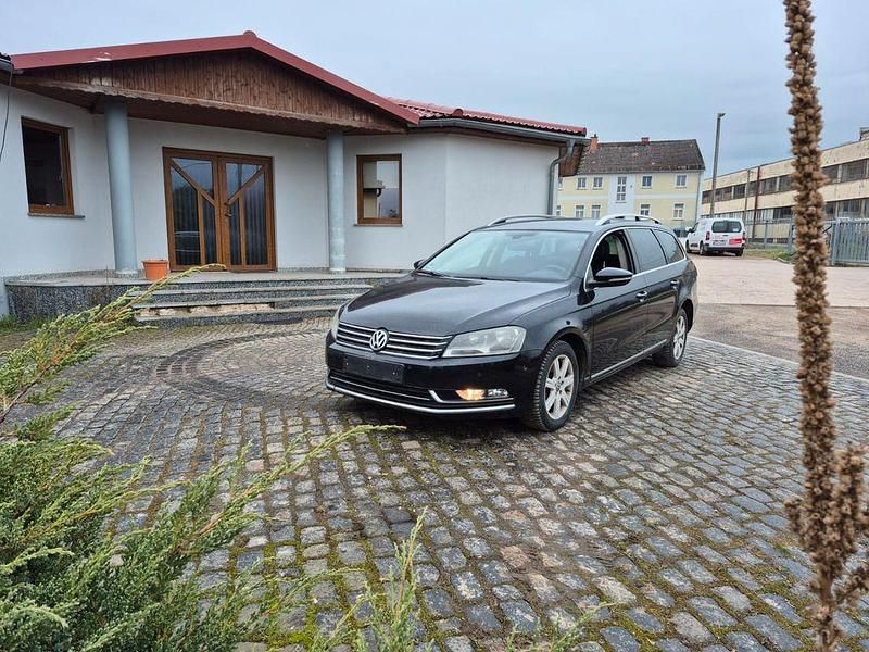 Usata VW Passat Highline 140 CV (102 kW) 2011 Nero Station wagon