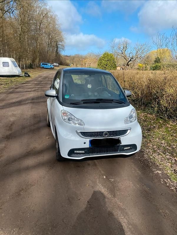 Gebraucht Smart ForTwo Coupé 71 PS (52 kW) 2012 Weiß Coupé