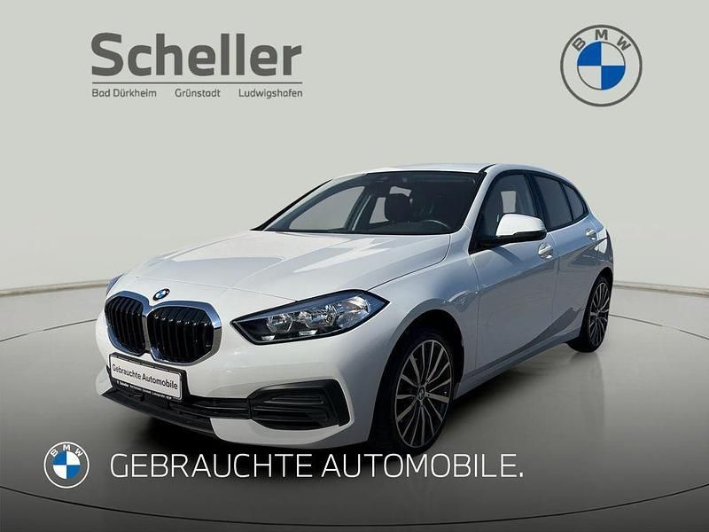 Weiß Gebraucht 2022 BMW 116 Advantage Kleinwagen | 19.900 € (Guter Preis) - Bild 1/4