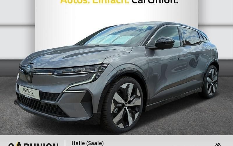 Dolomitgrau, black pearlschwarz metallic (grau) Gebraucht 2023 Renault Mégane Techno Limousine | 25.495 € (Guter Preis) - Bild 1/4