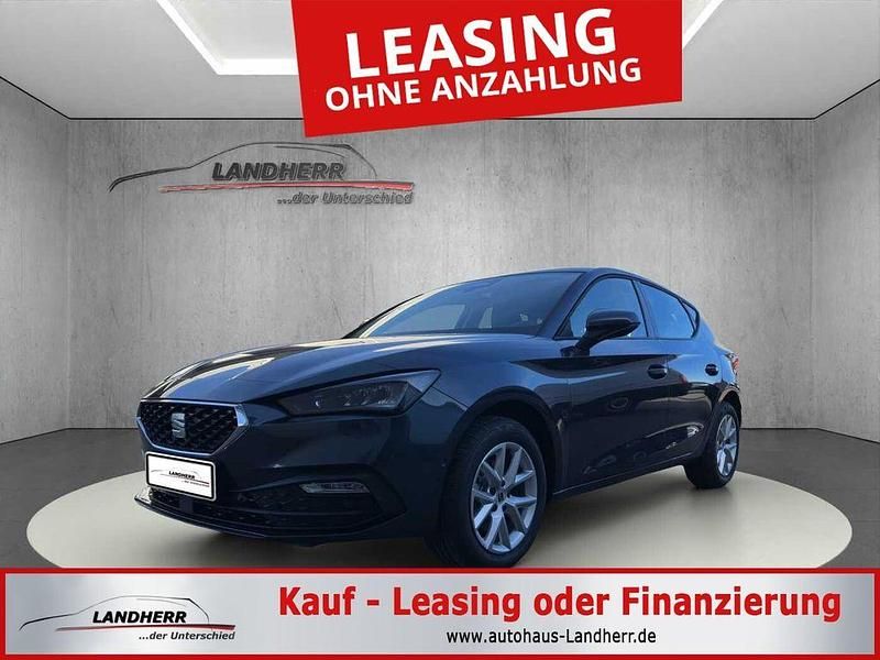 Grau Neu 2025 Seat Leon Style Limousine | 26.010 € (Superpreis) - Bild 1/4