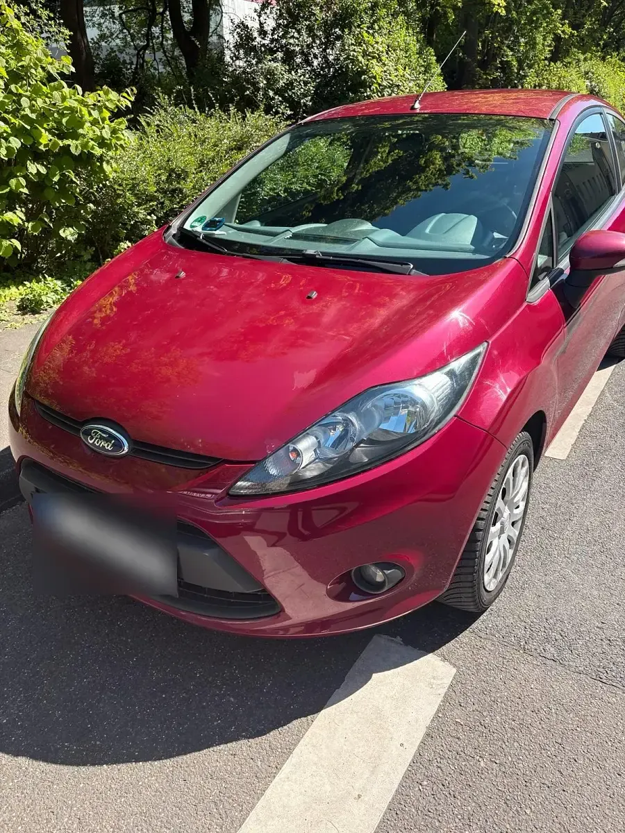 Gebraucht Ford Fiesta 60 PS (44 kW) 2009 Violet Kleinwagen