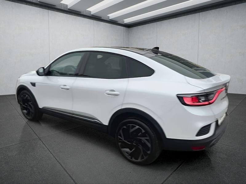 Neu Renault Arkana 158 PS (116 kW) 2025 Weiß SUV