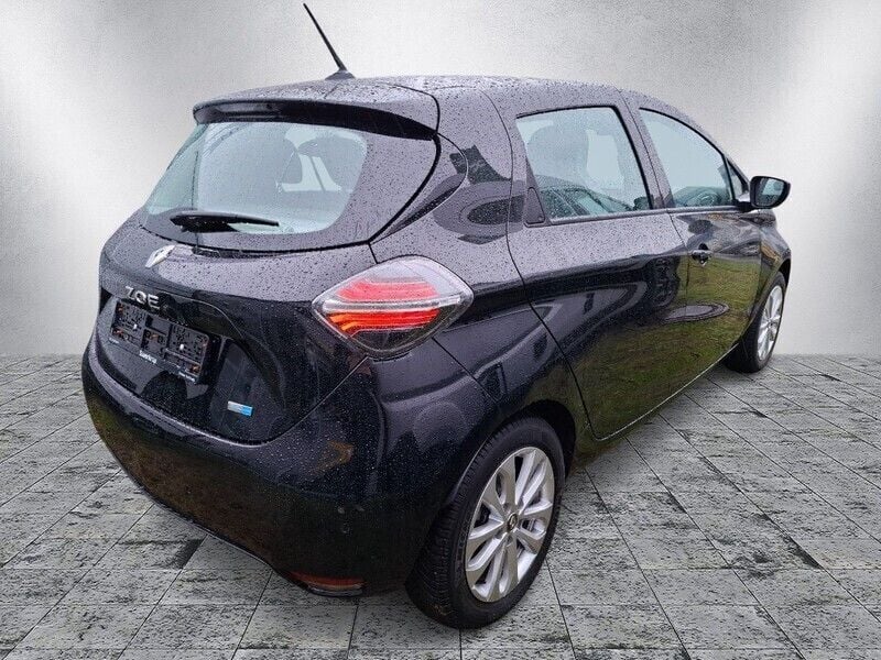 Second-hand Renault Zoe 50 kW (69 CP) 2022 Negru Hatchback