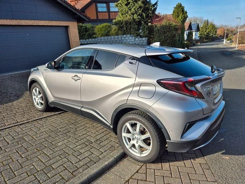 Gebraucht Toyota C-HR Club 98 PS (72 kW) 2018 Grau SUV