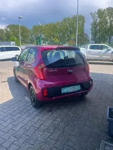Gebraucht Kia Picanto Edition 7 69 PS (50 kW) 2013 Rot Kleinwagen
