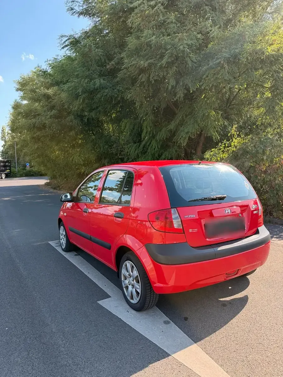 Gebraucht Hyundai Getz 67 PS (49 kW) 2009 Rot Kleinwagen