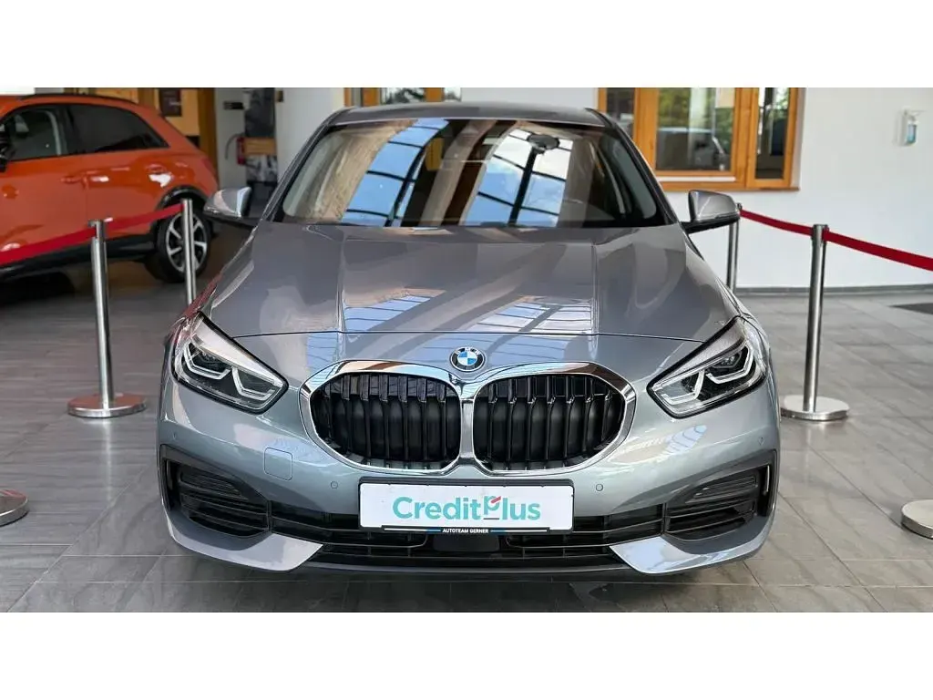 Gebraucht BMW 116 109 PS (80 kW) 2024 Grau (metallic) Kleinwagen