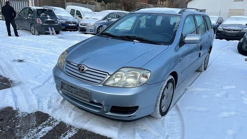 Silber Gebraucht 2006 Toyota Corolla Sol Kombi | 1.900 € (Etwas zu teuer) - Bild 1/4