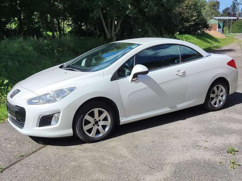 Weiß Gebraucht 2012 Peugeot 308 CC Access Cabrio | 7.300 € (Fairer Preis) - Bild 1/4