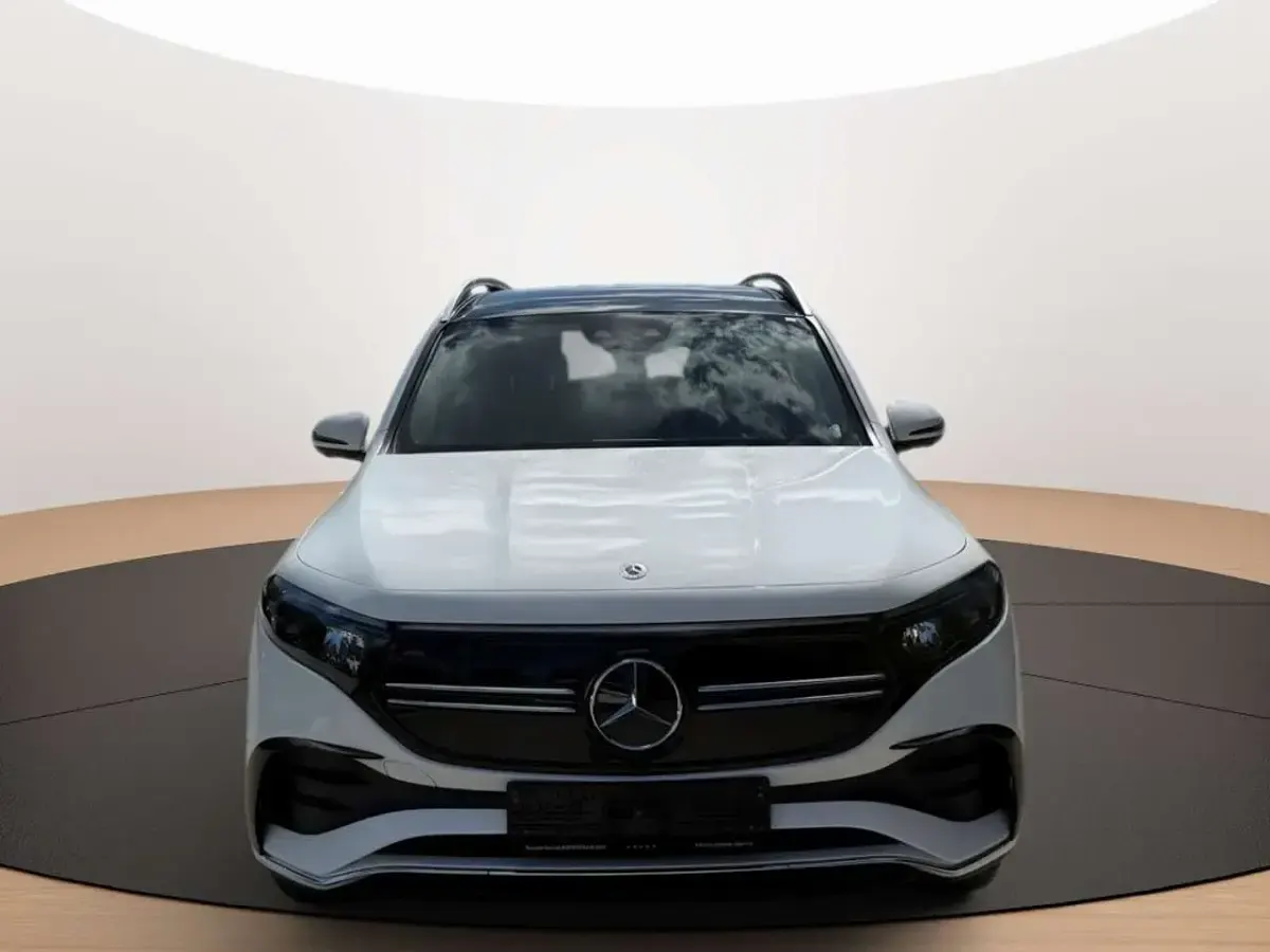 Gebraucht Mercedes EQB350 AMG 214 kW (292 PS) 2022 Weiß SUV