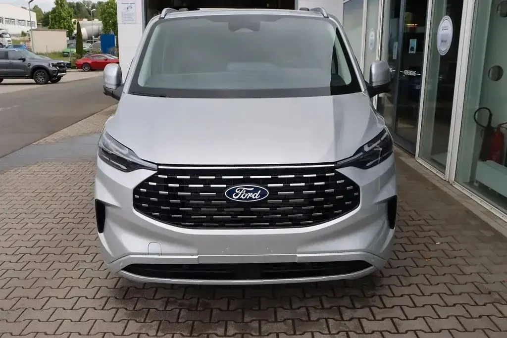 Neu Ford Tourneo Titanium X 170 PS (125 kW) 2026 Moondust silver metallic Van / Kleinbus