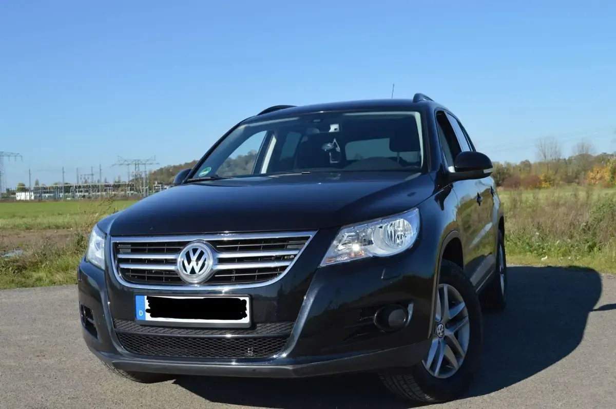 Gebraucht VW Tiguan Trendline 150 PS (110 kW) 2007 Schwarz SUV
